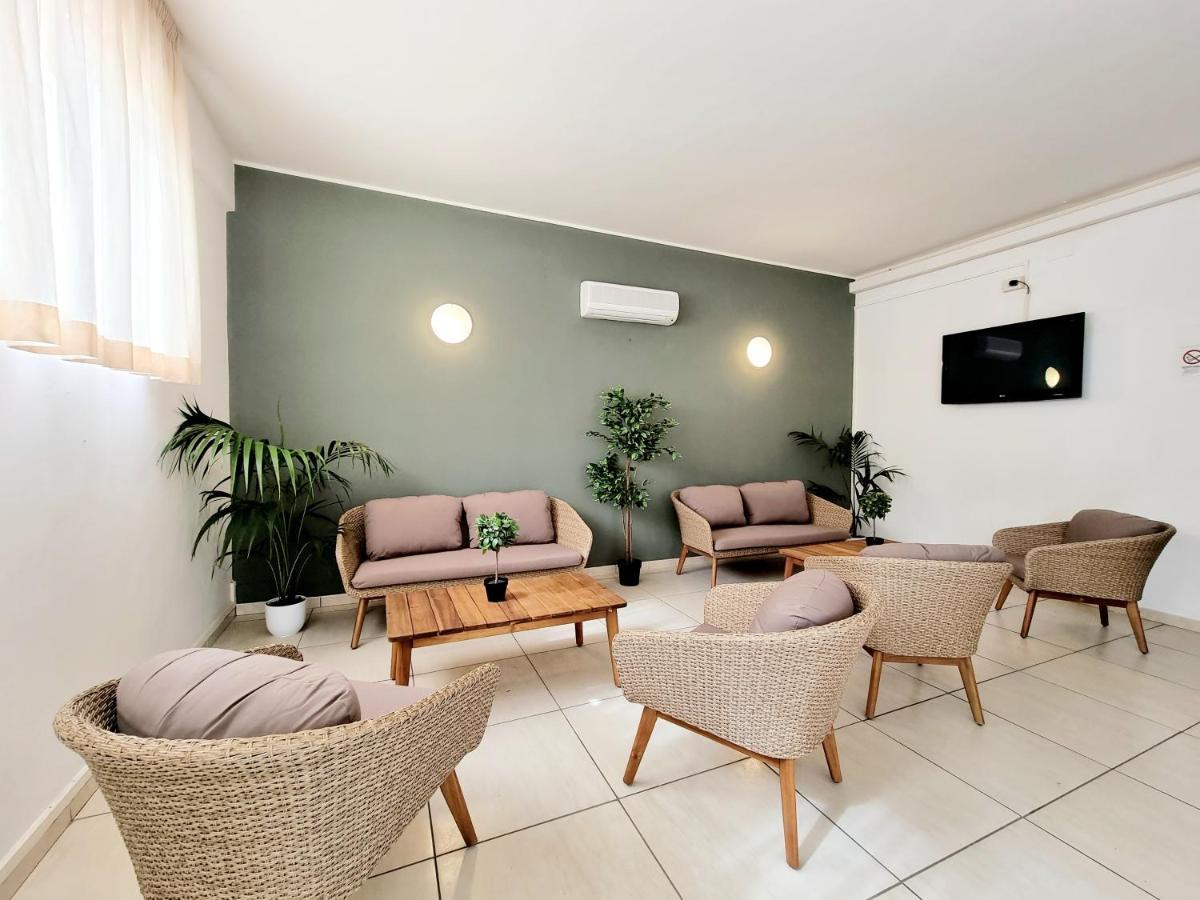 Hotel Elefantino Grey - Free Breakfast & Brunch Until 13-00 - Vicinissimi A Mirabilandia Milano Marittima Exterior photo